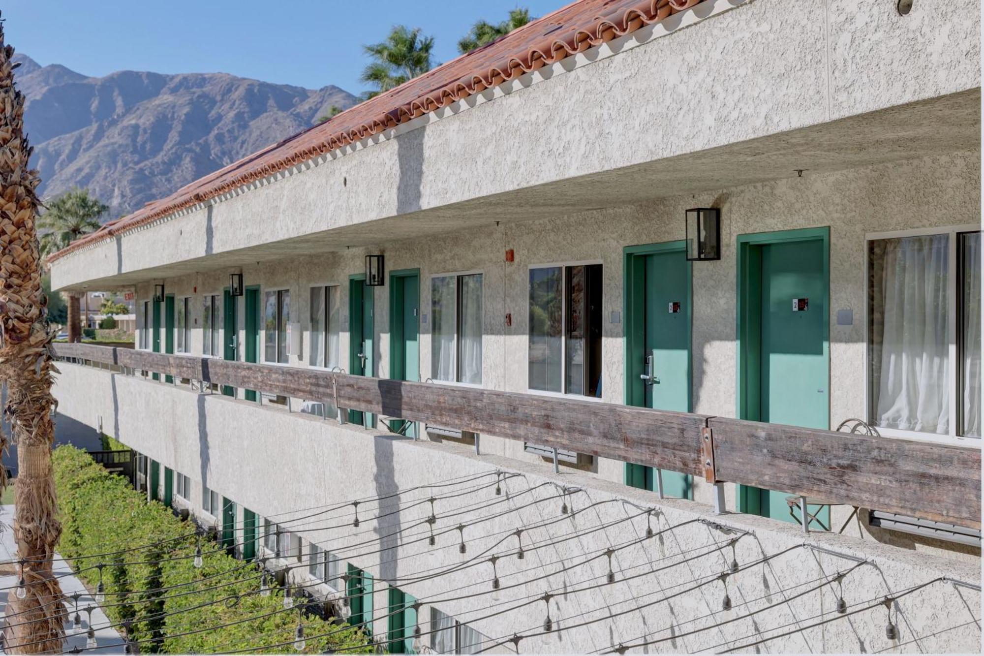 Hotel The Infusion Beach Club Palm Springs Exterior foto