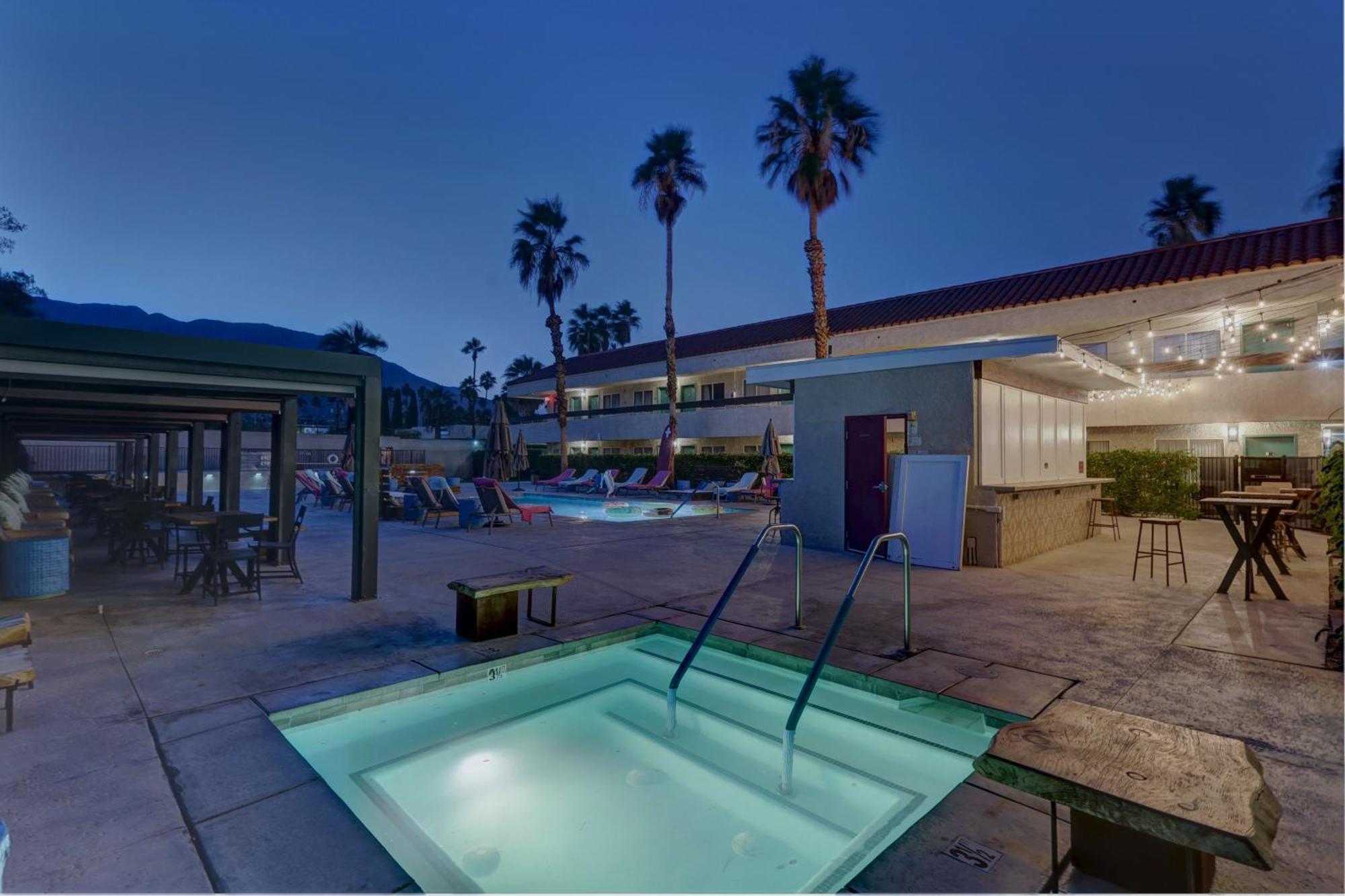 Hotel The Infusion Beach Club Palm Springs Exterior foto