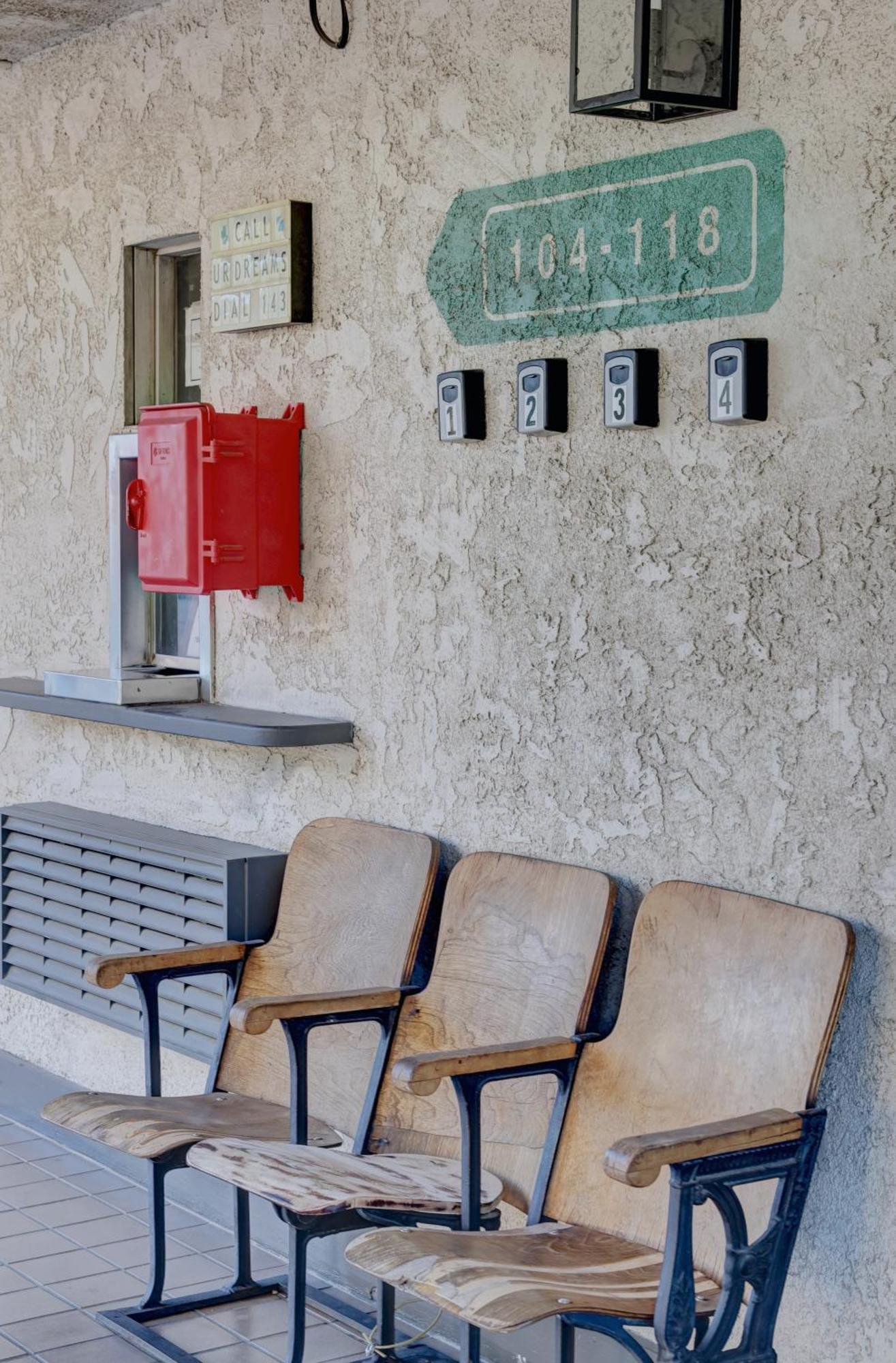 Hotel The Infusion Beach Club Palm Springs Exterior foto