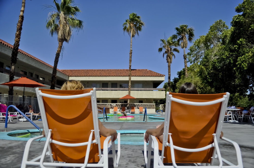 Hotel The Infusion Beach Club Palm Springs Exterior foto